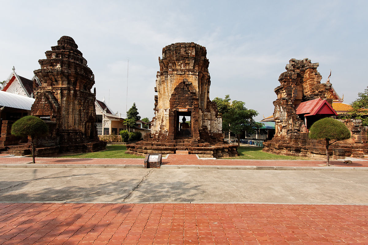 Wat Kamphaeng Laeng