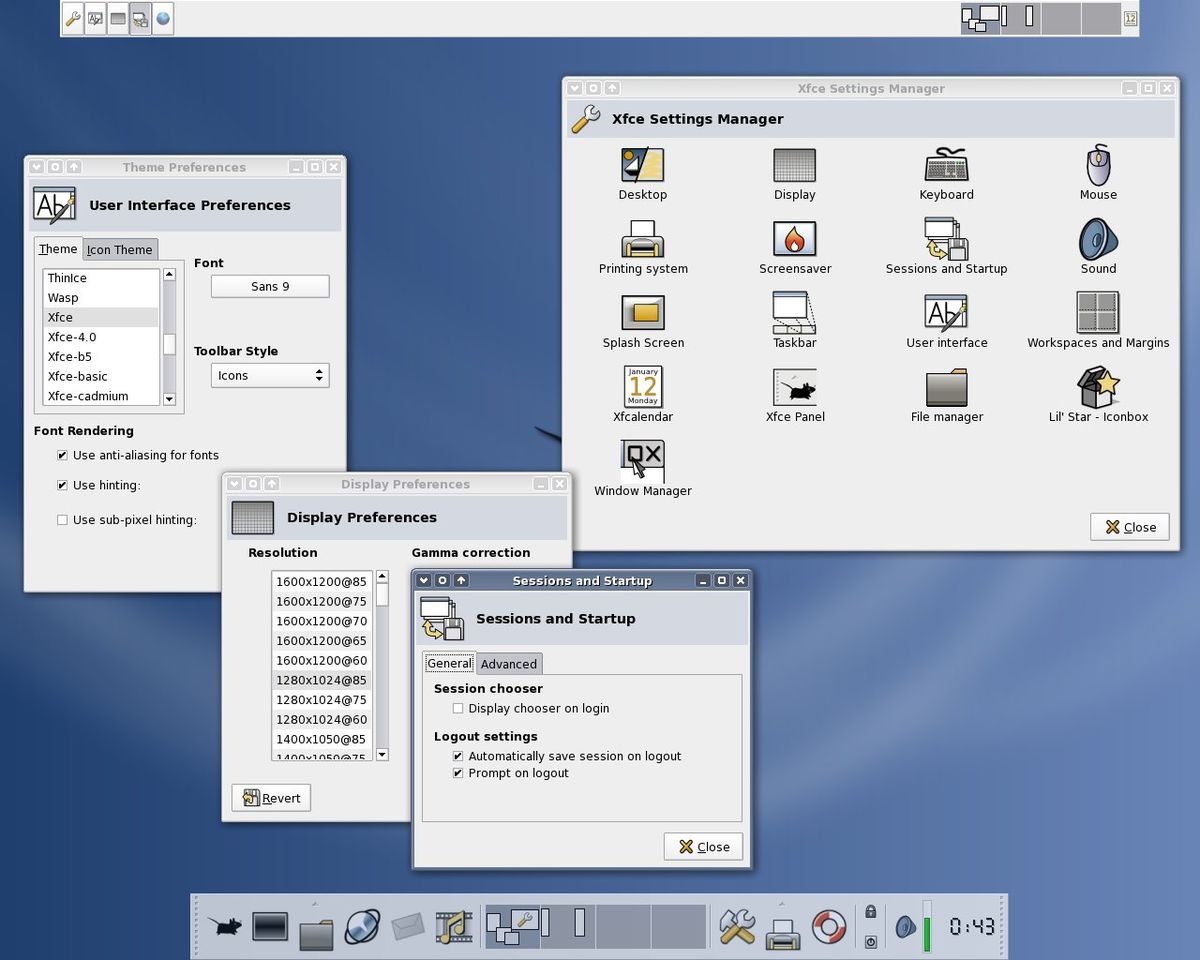 L'environnement XFCE avec son panneau de configuration