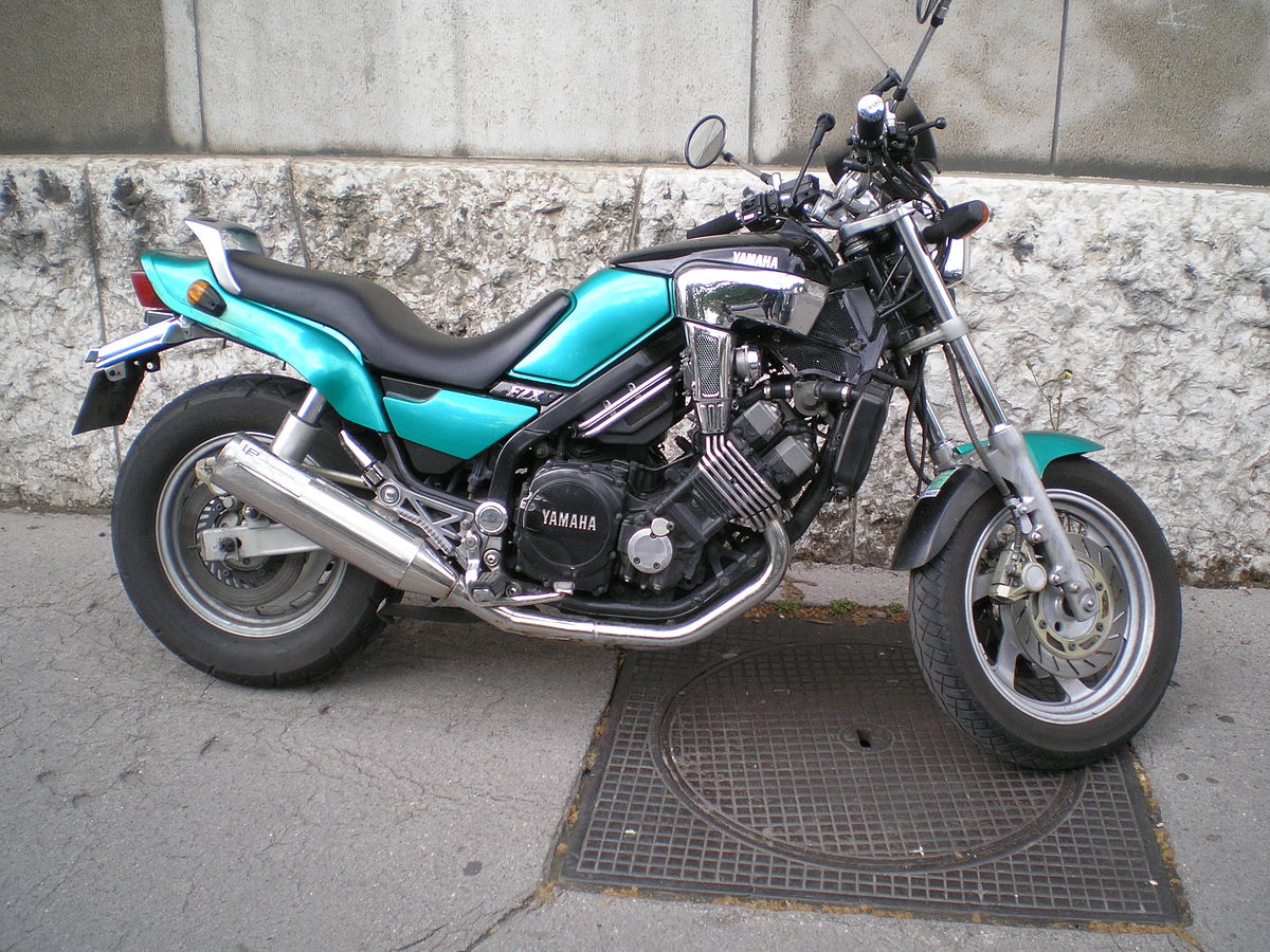 Yamaha FZX Fazer.JPG