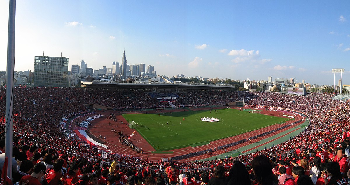 Yamazaki-nabisco-Cup final 2004.jpg