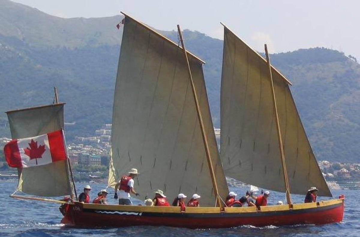 Une yole de Bantry peut fonctionner à l'aide de trois voiles. Le tapecul est à l'arrière, le taillevent ou grand-voile est au centre (c'est la voile principale du navire) et la misaine est à l'avant du bateau.
