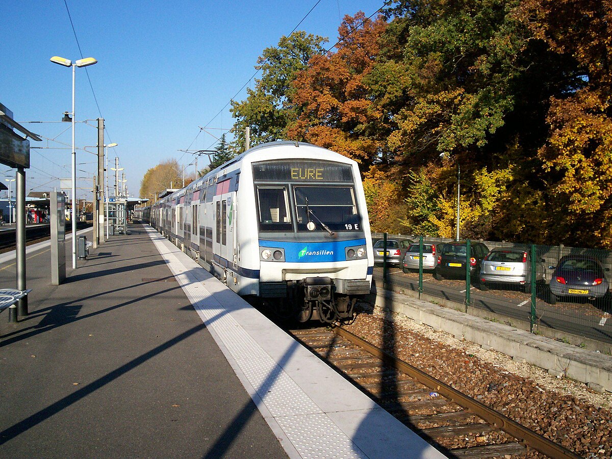 Gare d'Émerainville - Pontault-Combault