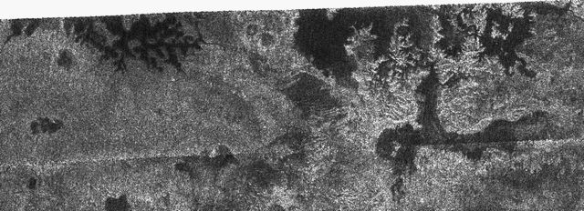 Encore des lacs, mais aussi des rivières sur Titan