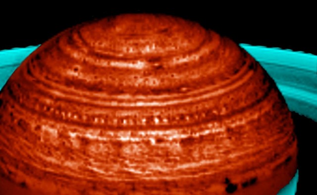Une nouvelle plongée dans l’atmosphère profonde de Saturne