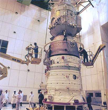 Shenzhou 6 sera lancé en octobre 2005