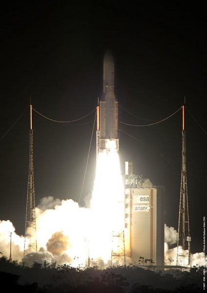 Lancement réussi d’Ariane 5 cette nuit