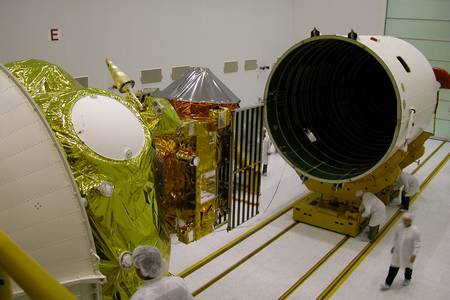 Report du lancement de la sonde européenne Venus Express