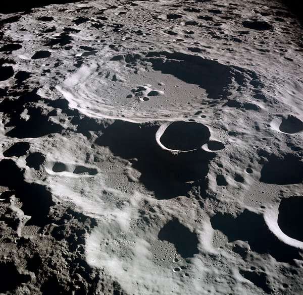 Une mission pour deux impacts contre la Lune