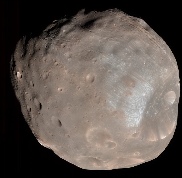 Splendides gros plans de Phobos, lune de Mars