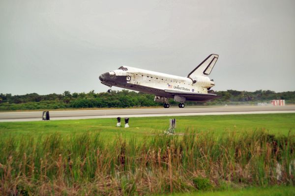 Retour tranquille sur Terre pour la navette Discovery