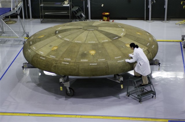 Sélection du matériau pour le bouclier thermique d'Orion