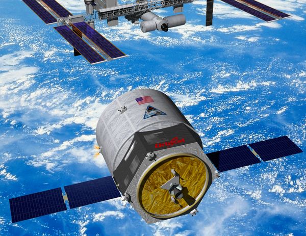 Vidéo: Lancement réussi de la fusée privée Antarès