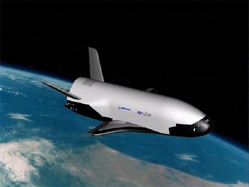 X-37B : l’US. Air Force prépare son avion spatial autonome