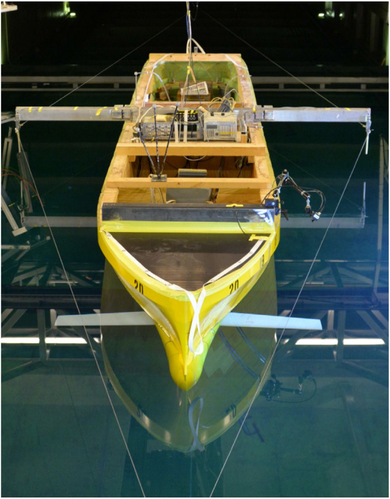 This technology harnesses waves to propel ships: a new era for the maritime industry?