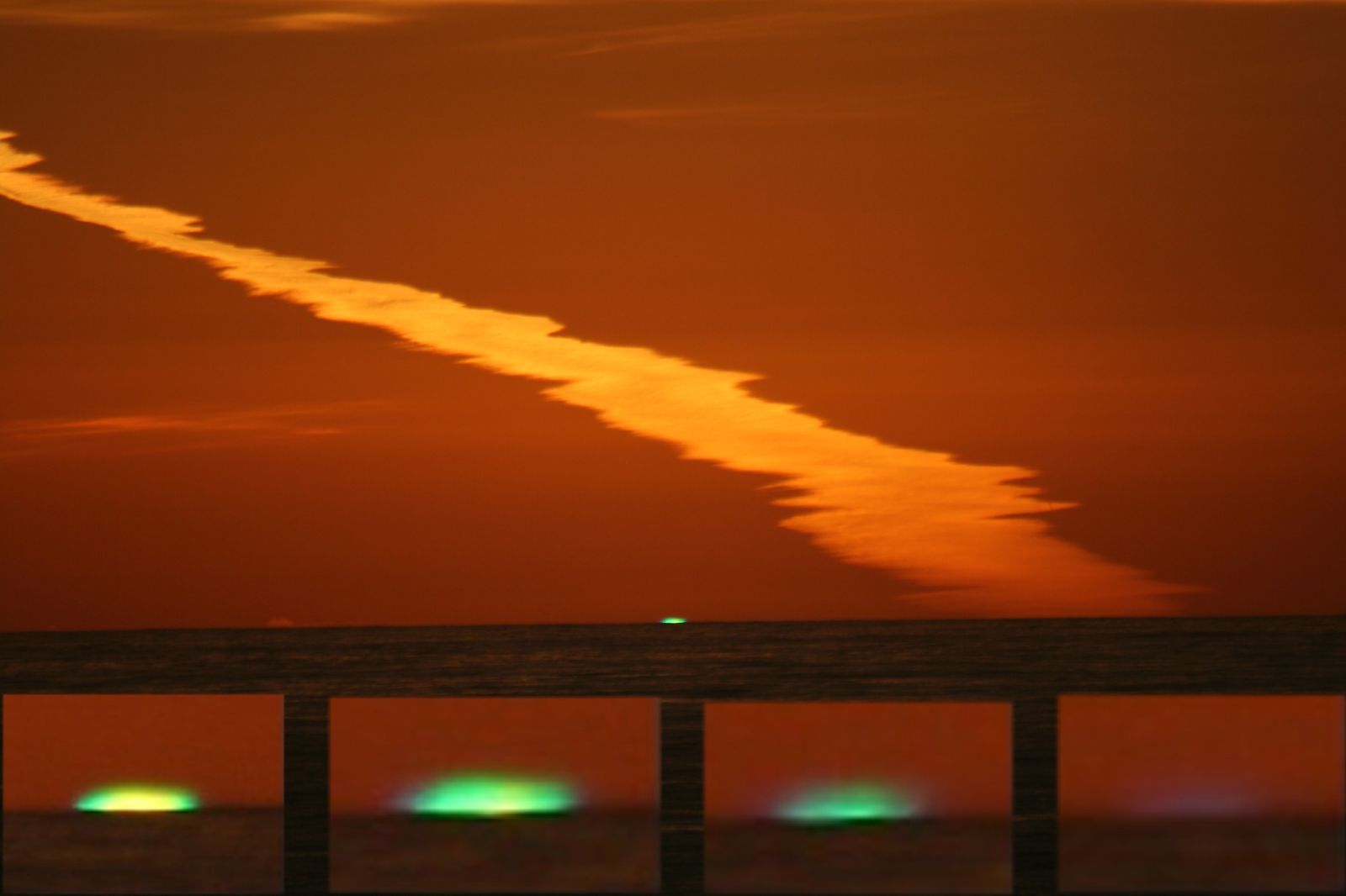 Como observar o mítico raio verde, visível ao nascer e pôr do sol?