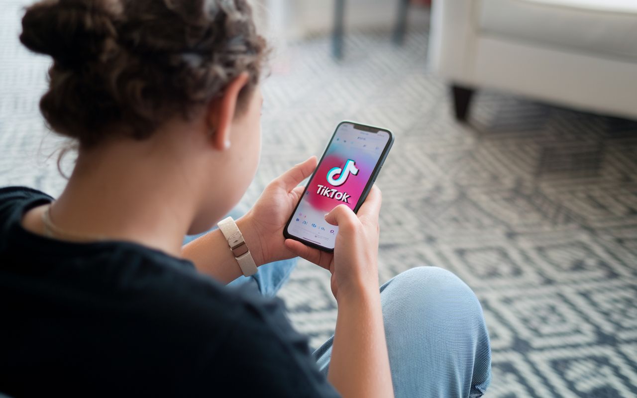 Scroller, zapper des vidéos... est-ce que ça tue vraiment l'ennui ?