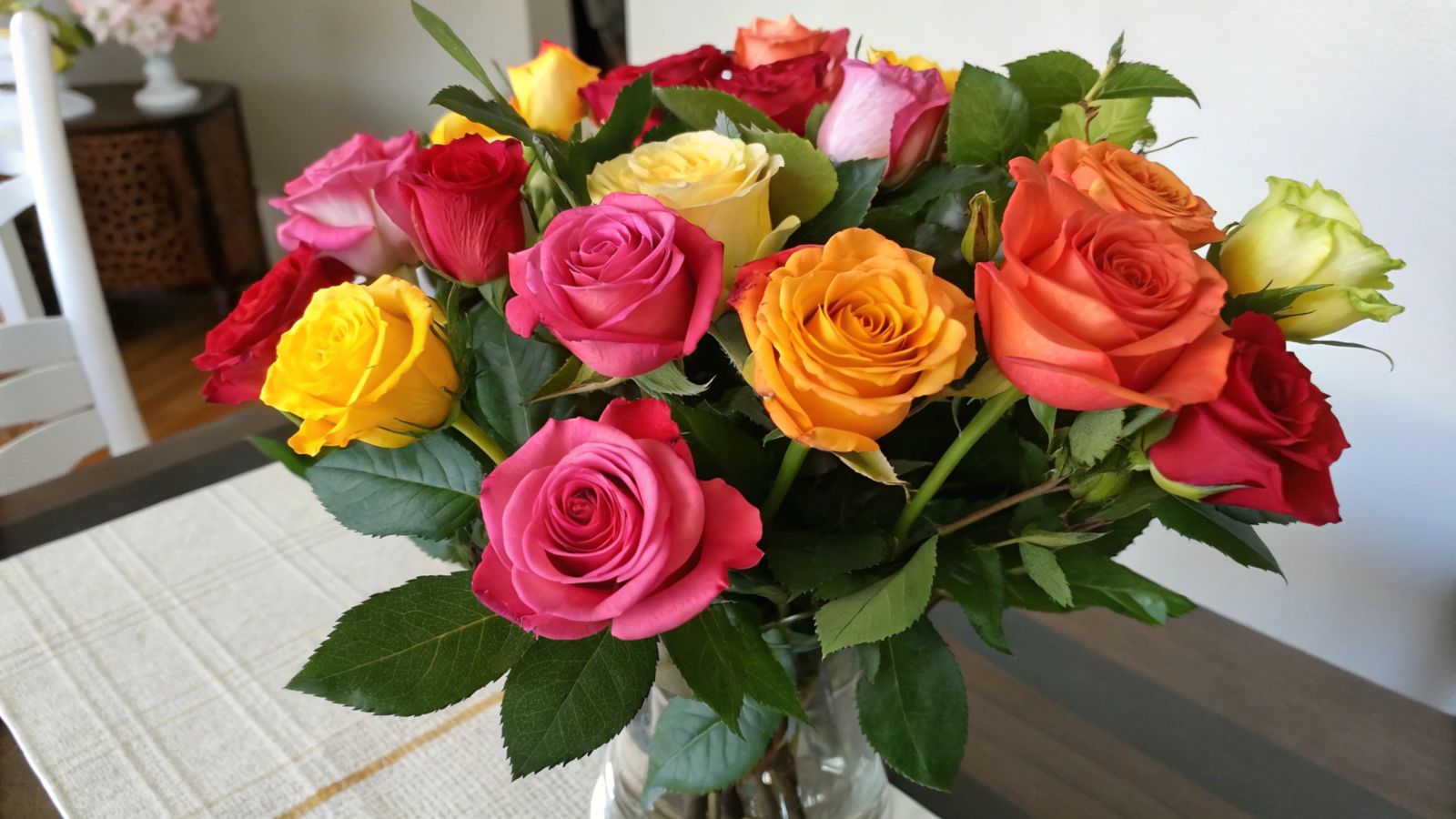 The ancestor of roses had only one color, and it wasn't red 🌹