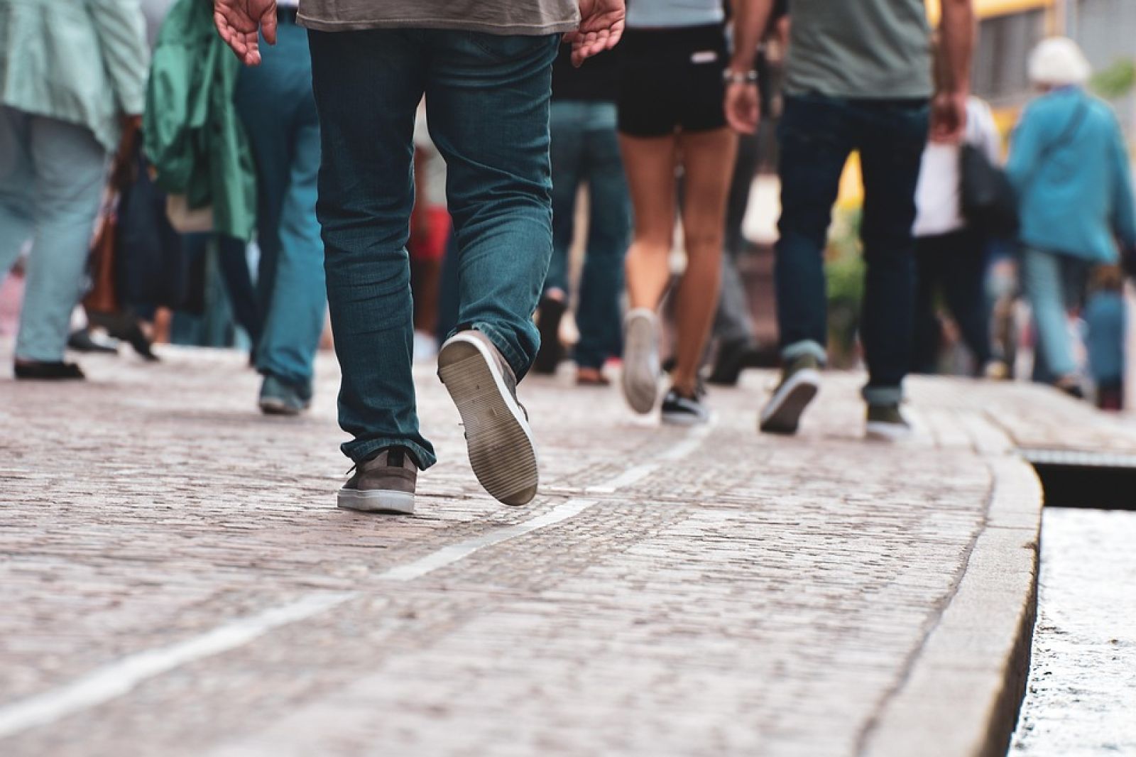 🏃 Why are we walking faster and strolling less than 30 years ago?