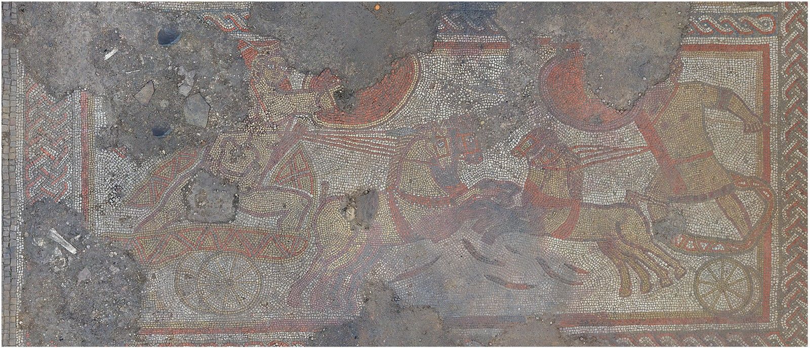 📜 Discovery of a Roman narrative of the Trojan War very different from Homer's