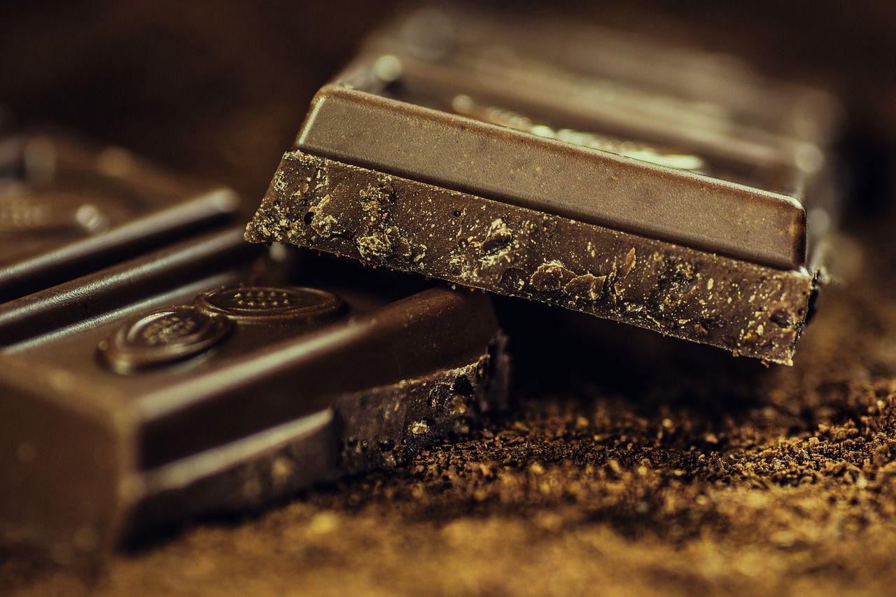 Metais descobertos no chocolate: prejudiciais ou benéficos?