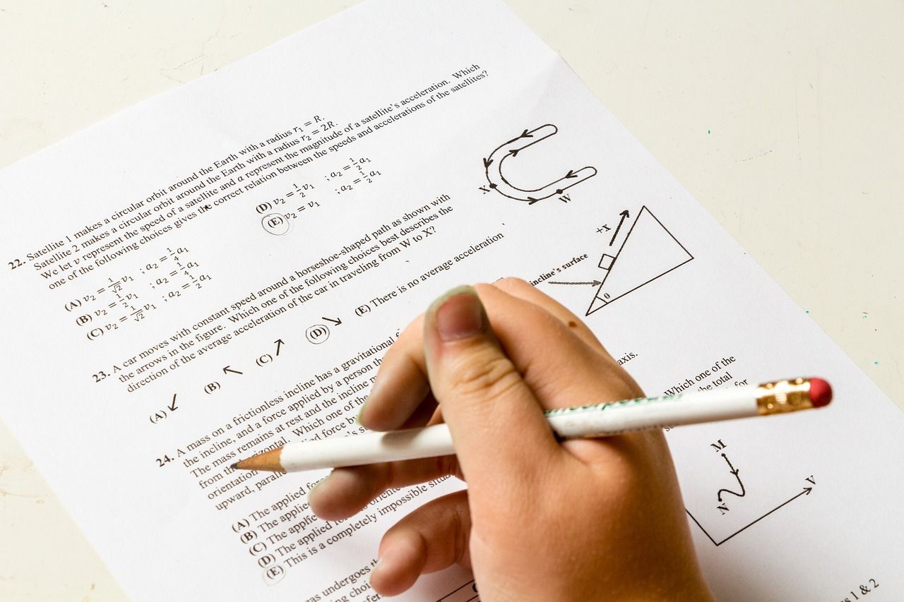 Discovery: The first letter of your name influences your exam scores