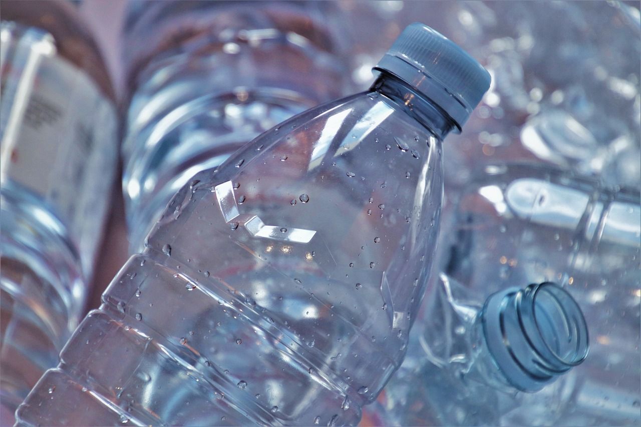 Bottled water: harmful for both health and the planet?