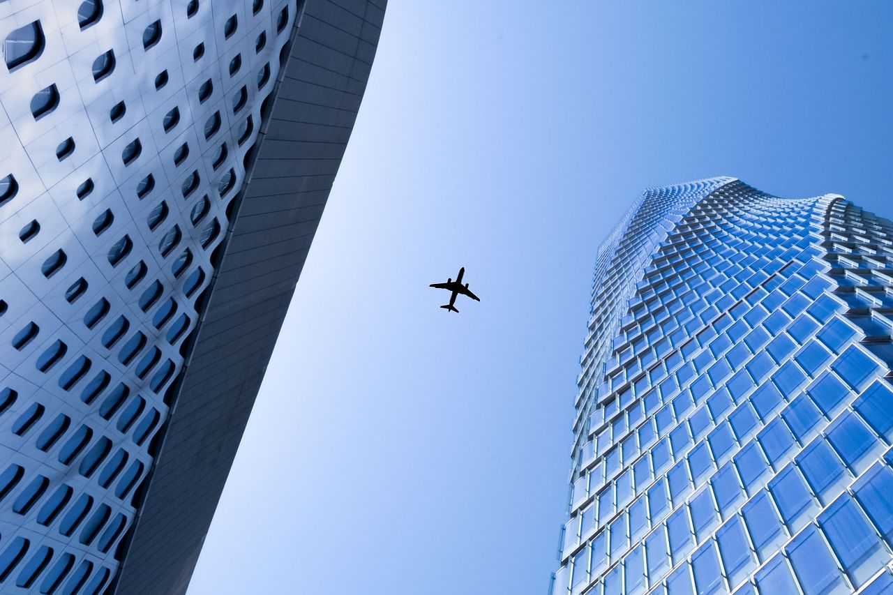 Turbulenzen bei klarem Himmel: wie der Klimawandel den Flugverkehr beeinträchtigt