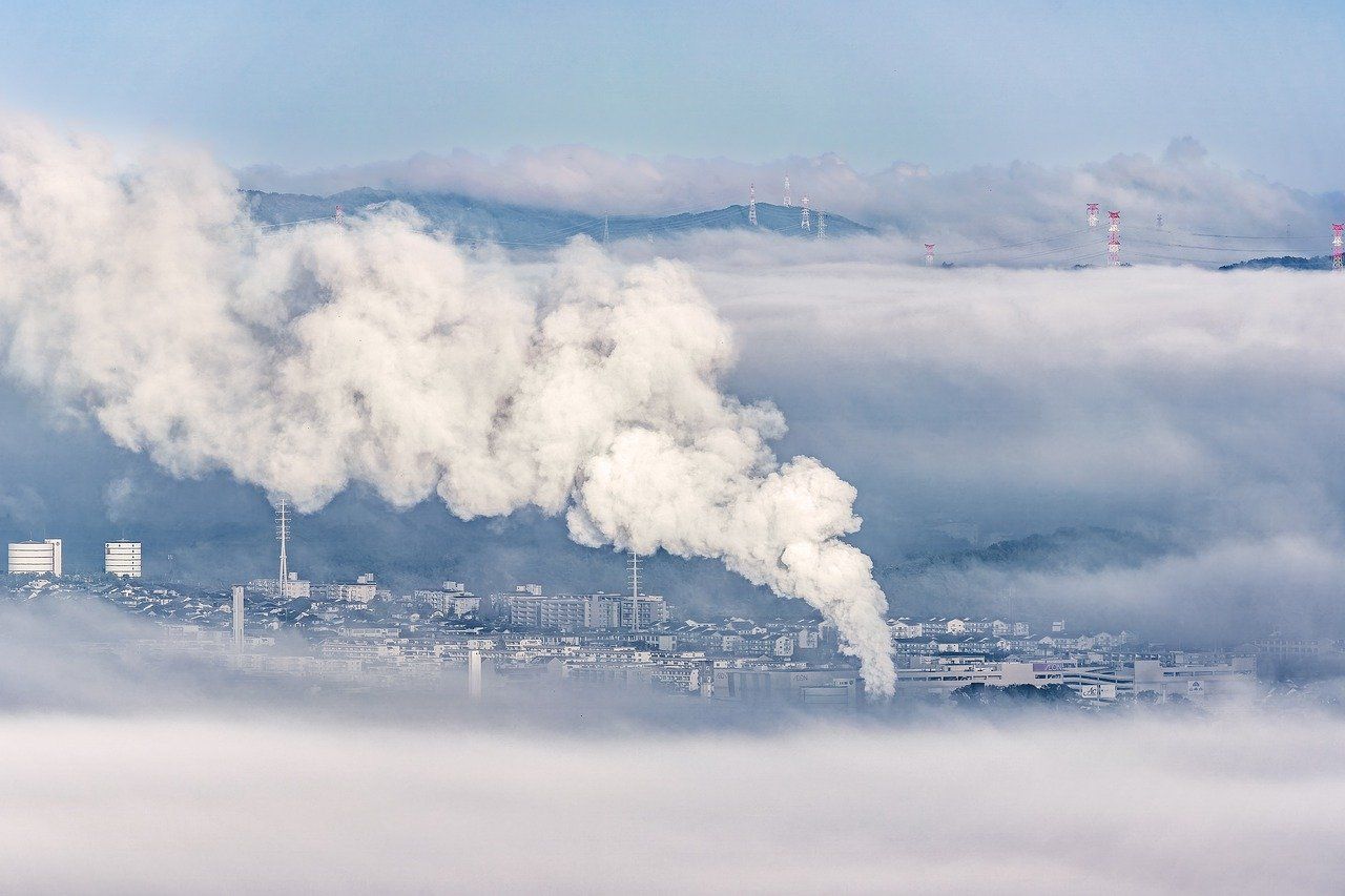 When fighting air pollution contributes to global warming: an environmental paradox