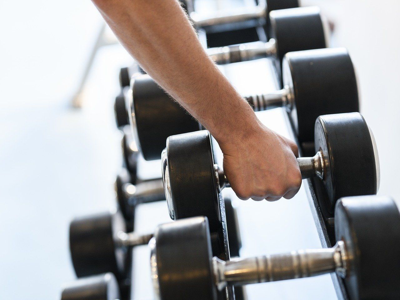 Musculation: force ou hypertrophie musculaire ? Cette étude scientifique révèle l'entrainement idéal