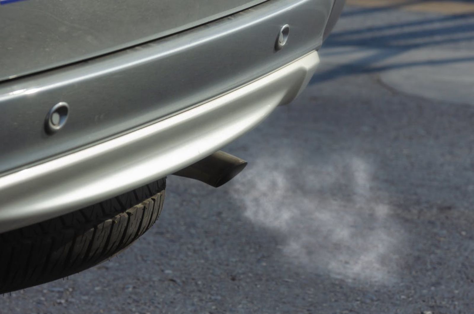 The most dangerous pollution from cars: is it really from the exhaust pipe? 💨