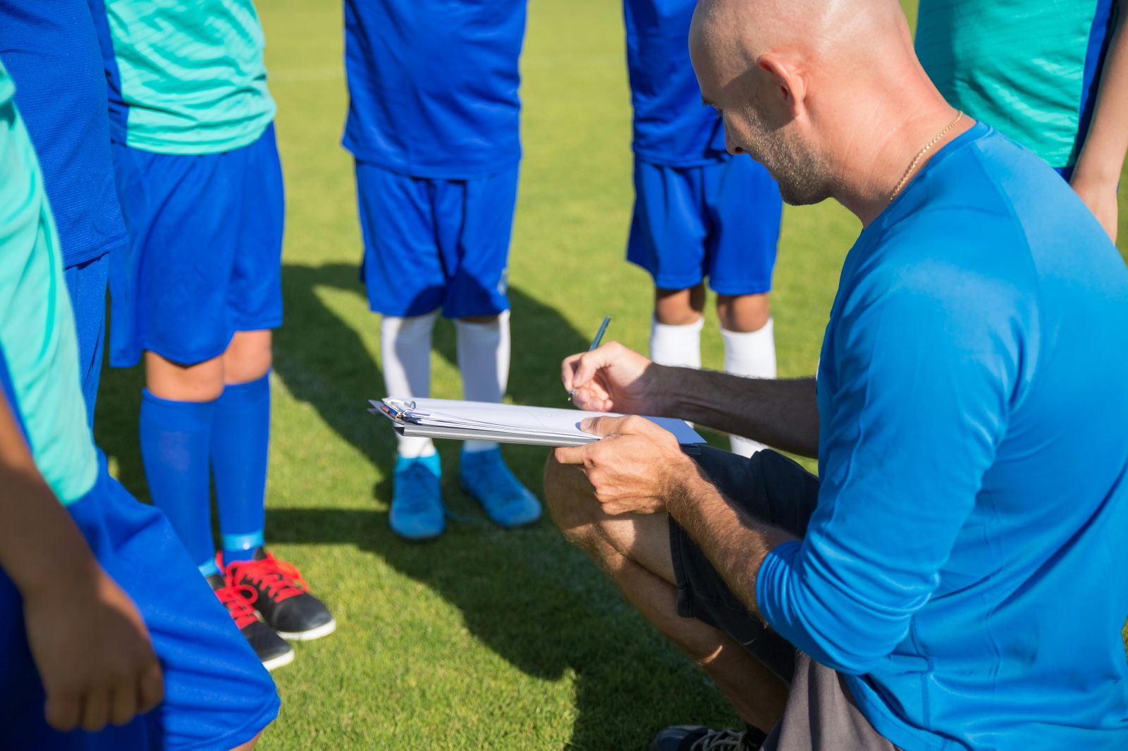⚽ How do you recognize a good coach?