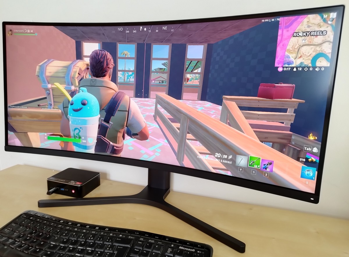 Test/Review Xiaomi Mi Curved Gaming Monitor 34": un écran ultra-large idéal pour les jeux et la bureautique