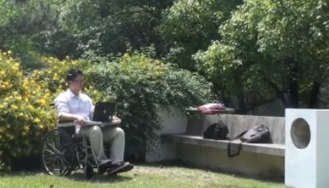 Vidéo: Flying Buddy 2, un AR.Drone qui se commande par la pensée