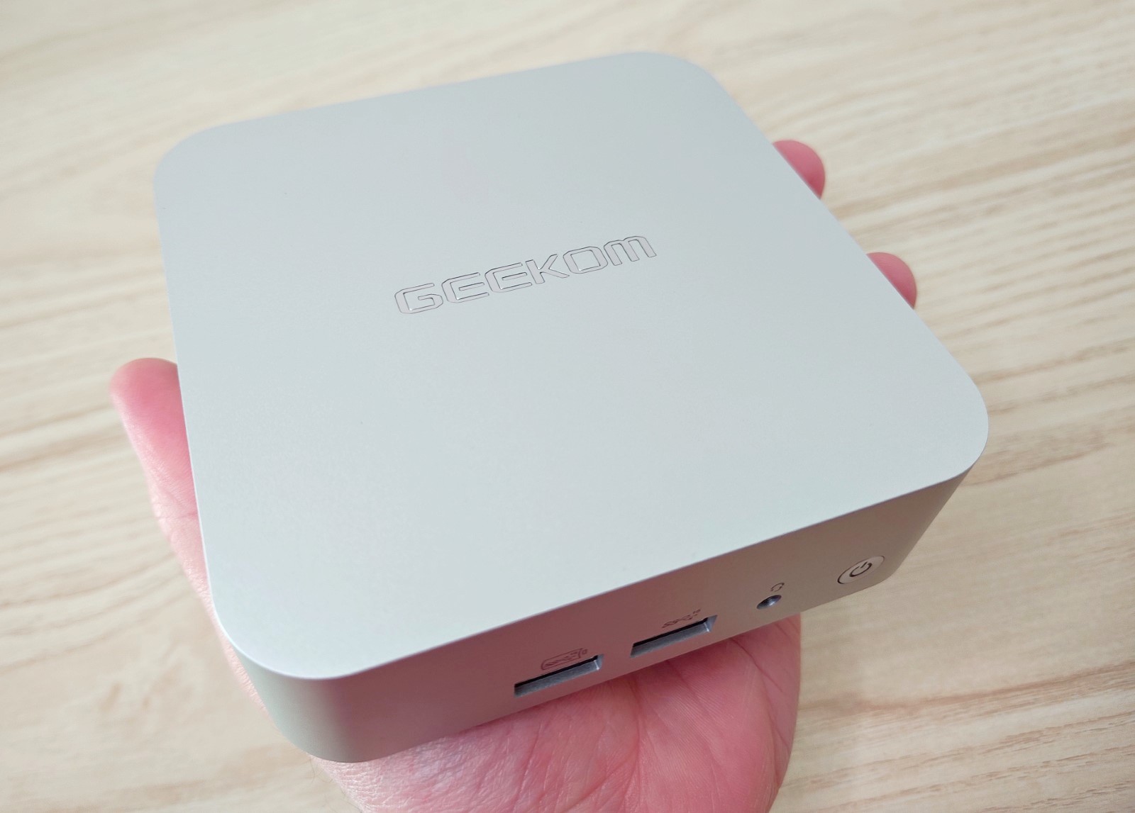 Test mini-PC Geekom A7: beau et aussi performant qu'efficace