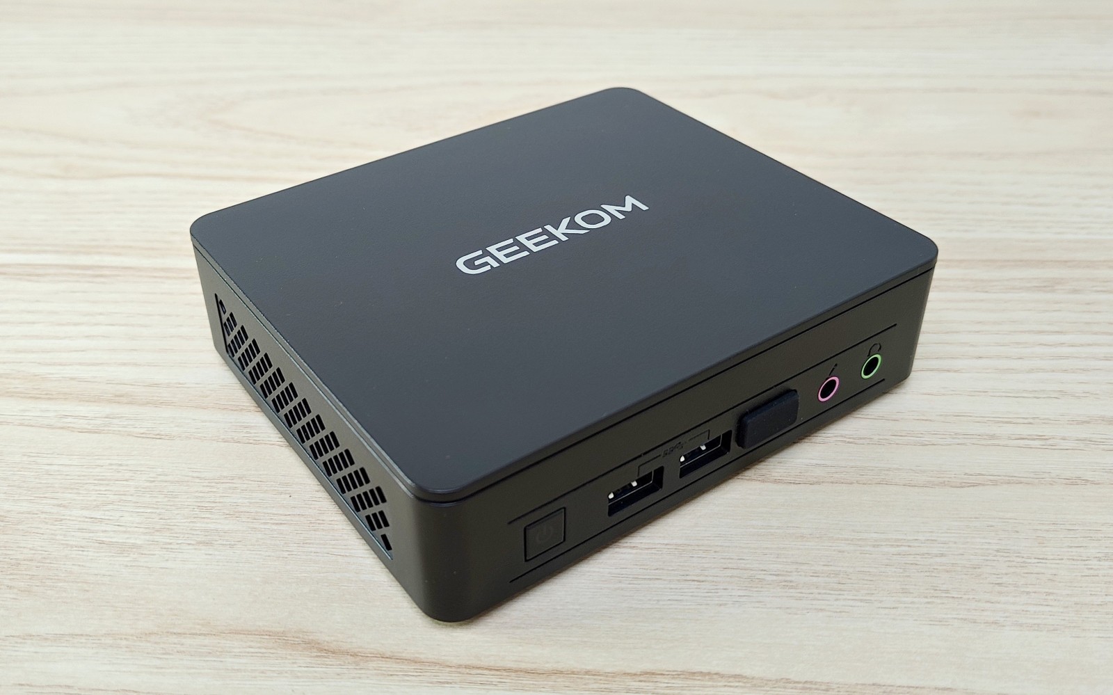 Test mini-PC Geekom Mini Air12 Lite : ne consomme presque rien