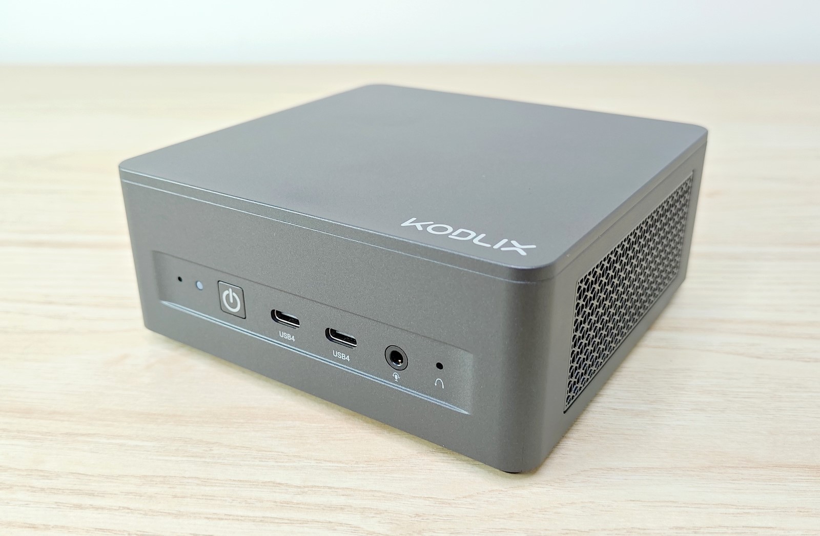 Test/Review mini-PC Kodlix AD78 (Minisforum) : bien plus qu'il n'y parait