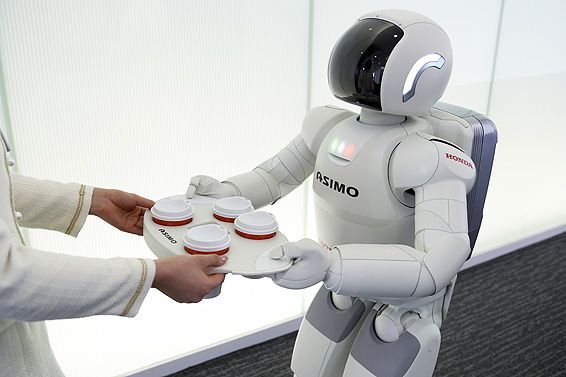 Nouvelle version du robot humanoïde Asimo