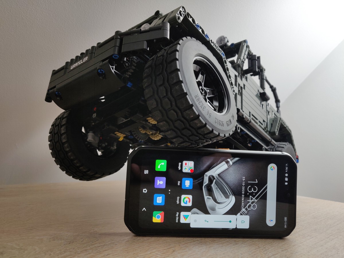 Test BlackView BV9900: le smartphone des baroudeurs