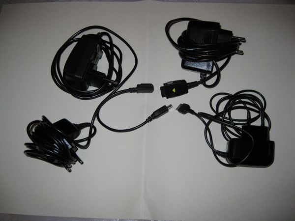 Europe: un chargeur universel pour tous les appareils mobiles