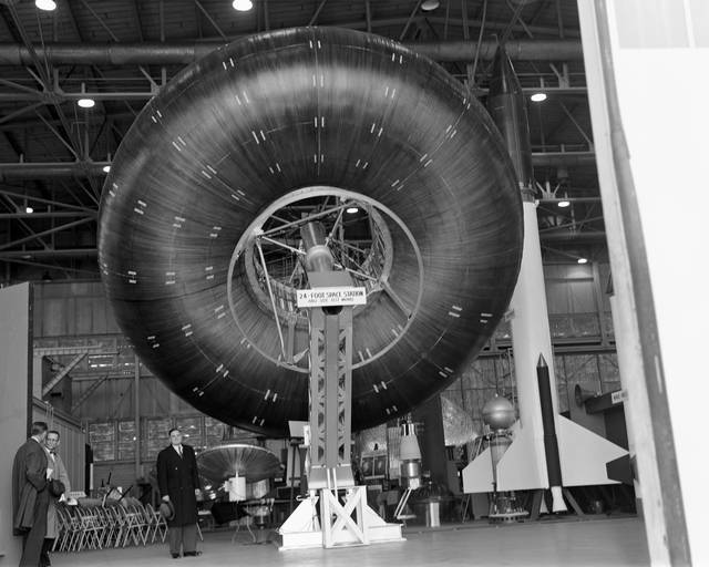 Rétro 1961 : Prototype d’une station spatiale gonflable