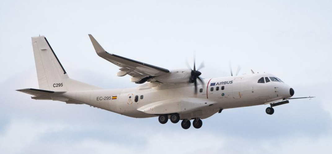 Le démonstrateur technologique Airbus C295 de Clean Sky 2 effectue son vol inaugural