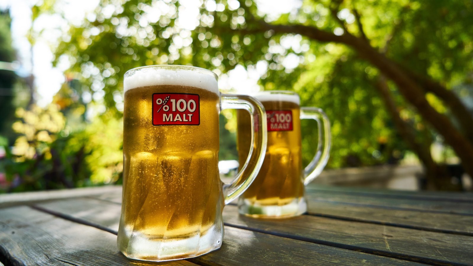 Oui, on peut être allergique à la bière: causes, symptômes et risques
