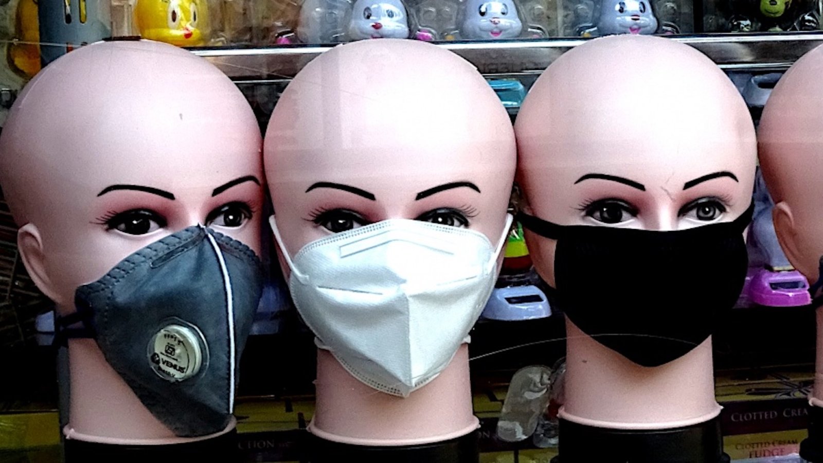 COVID: le masque a un impact, mais pas tout seul