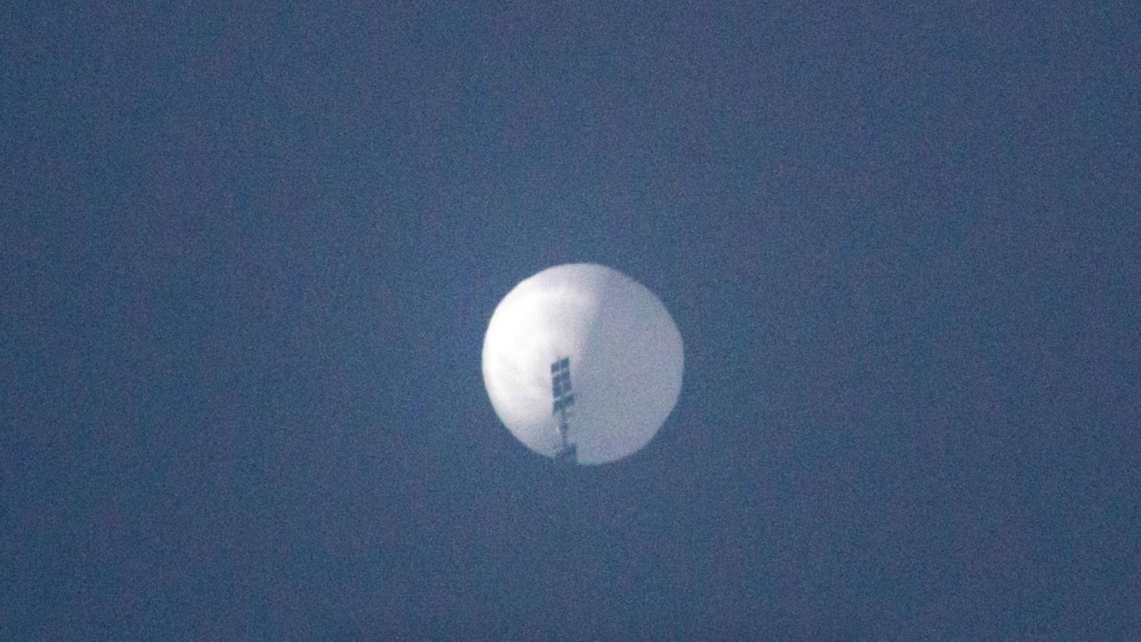 Ballon au-dessus des Etats-Unis: un espion trop inhabituel
