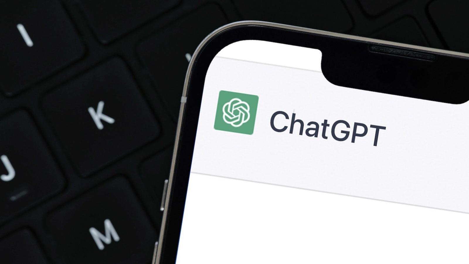 La version 4 de ChatGPT et la désinformation