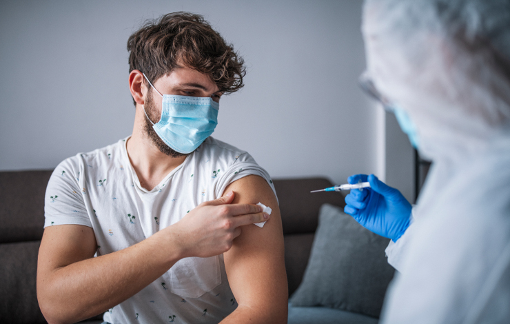 Un candidat-vaccin protéique empêche la transmission du SARS-CoV-2 dans des essais précliniques