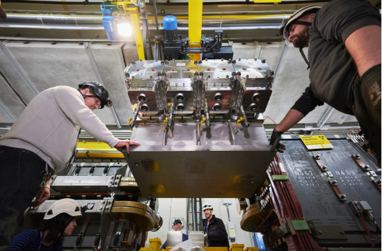 LHC: le Synchrotron à protons paré pour des énergies plus élevées
