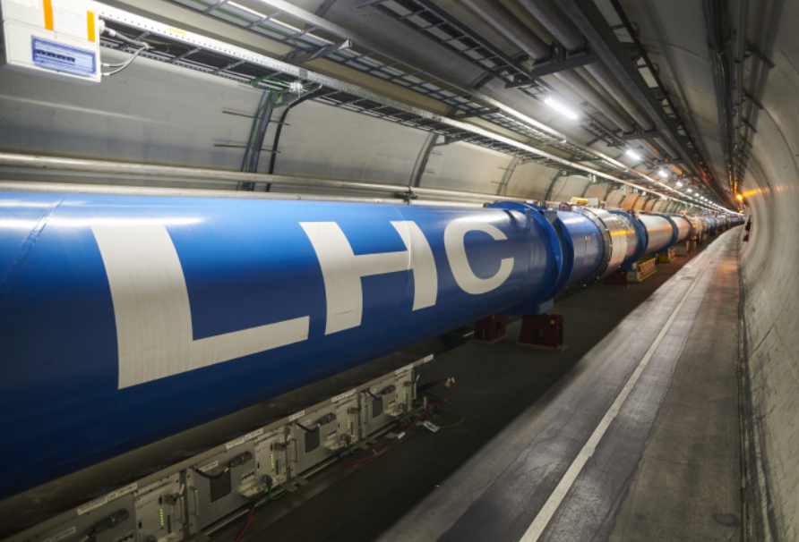 Le LHC (Grand collisionneur de hadrons) redémarre