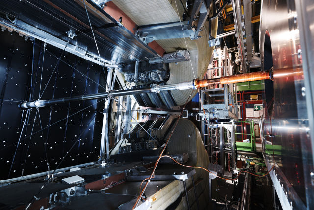 LHC: finalement, le Modèle standard de la physique des particules résiste