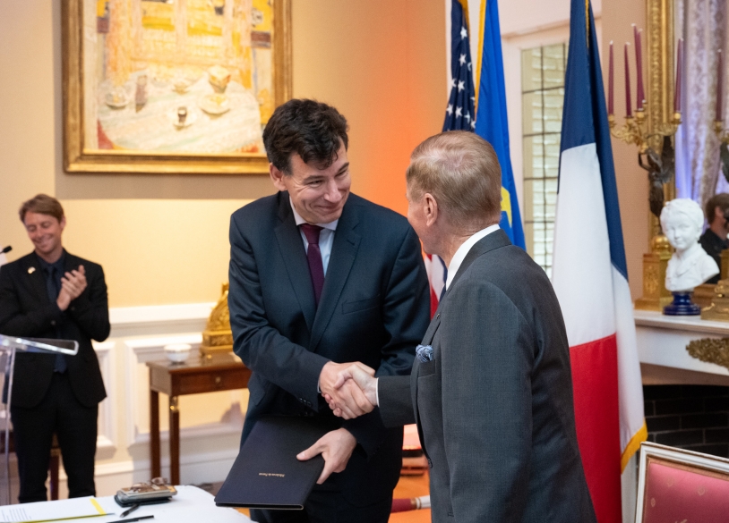 "Accords Artemis": la France prend part à la coopération internationale pour l’exploration spatiale